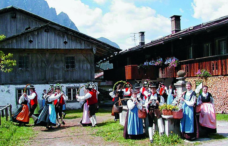 Die Volkstanzgruppe Holzhockar